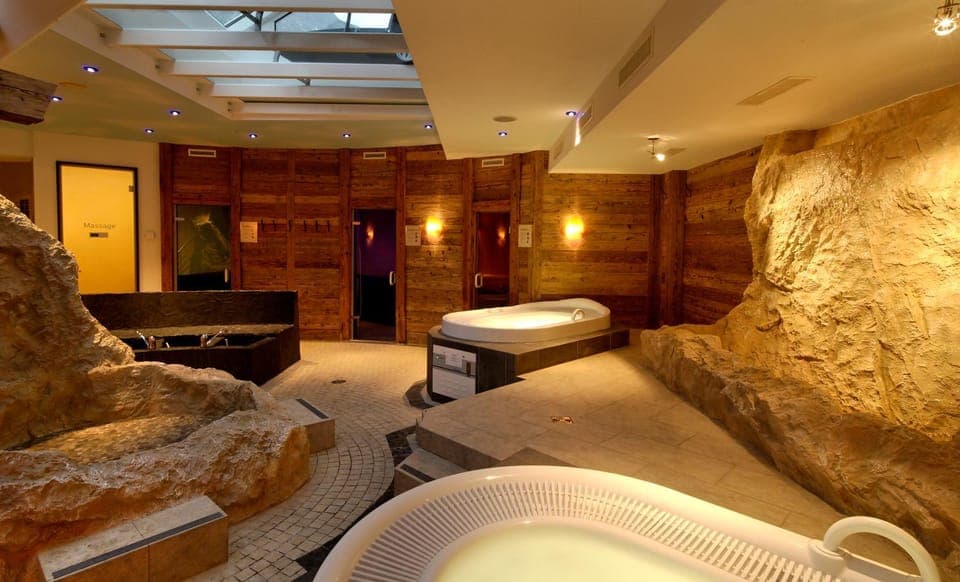 Spa and wellness centre/facilities, Internal: Not applicable to any particular room