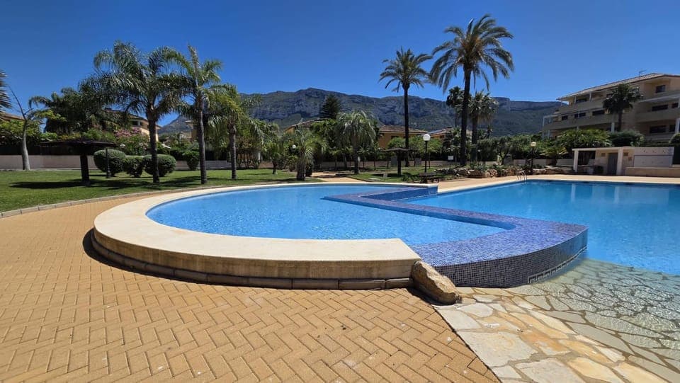 Lujoso Triplex Residencial Azahares by costablancarent Apartment in Dénia