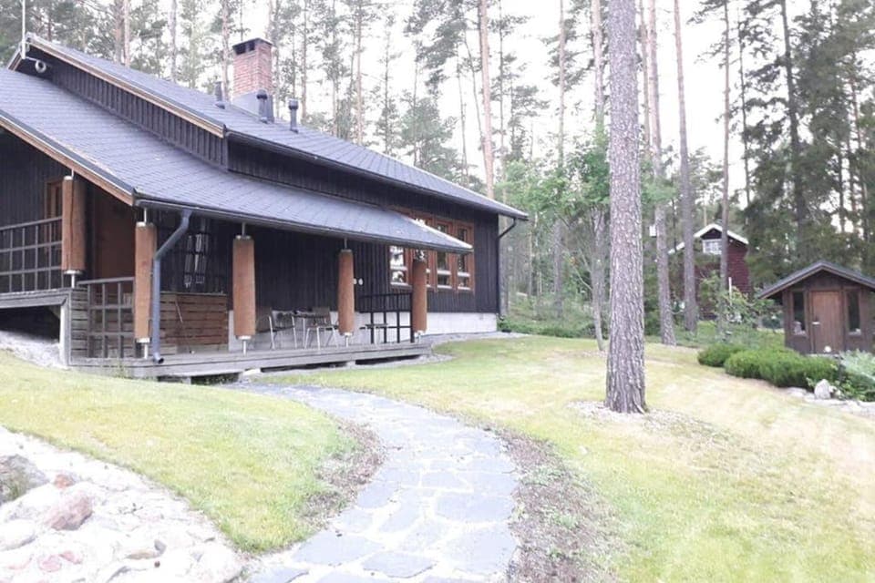 Villa Tammio Villa in Finland
