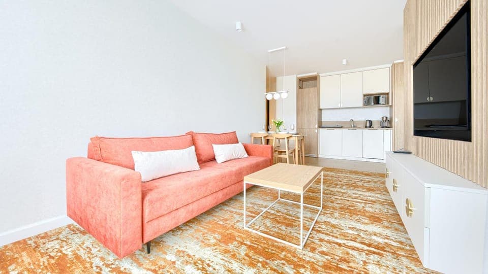 TV and multimedia, Kitchen or kitchenette, Living room, Seating area