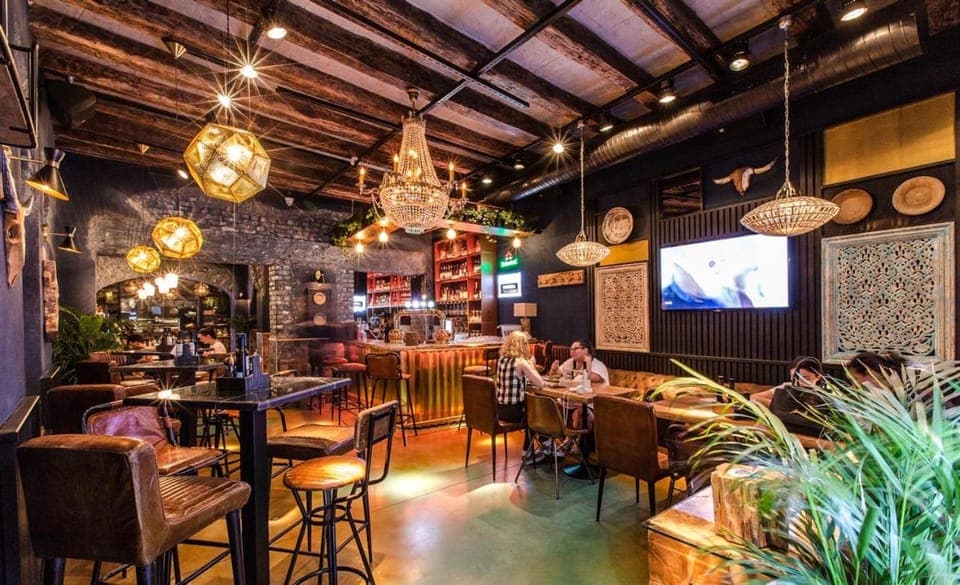 Restaurant/places to eat