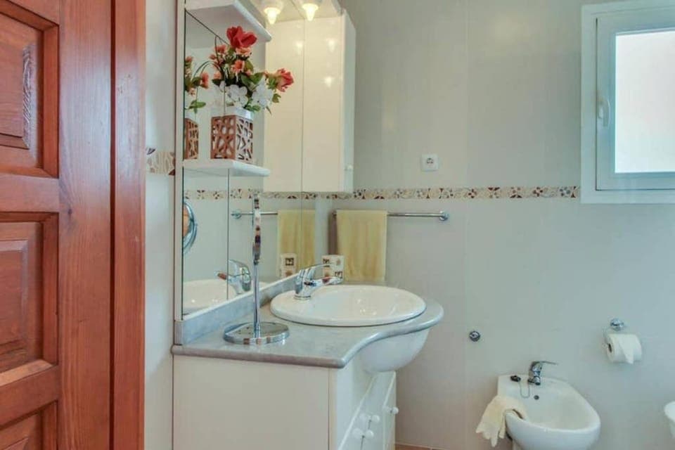 Villa Paradise Private pool and garden in a natural park for 9 House in Xàbia