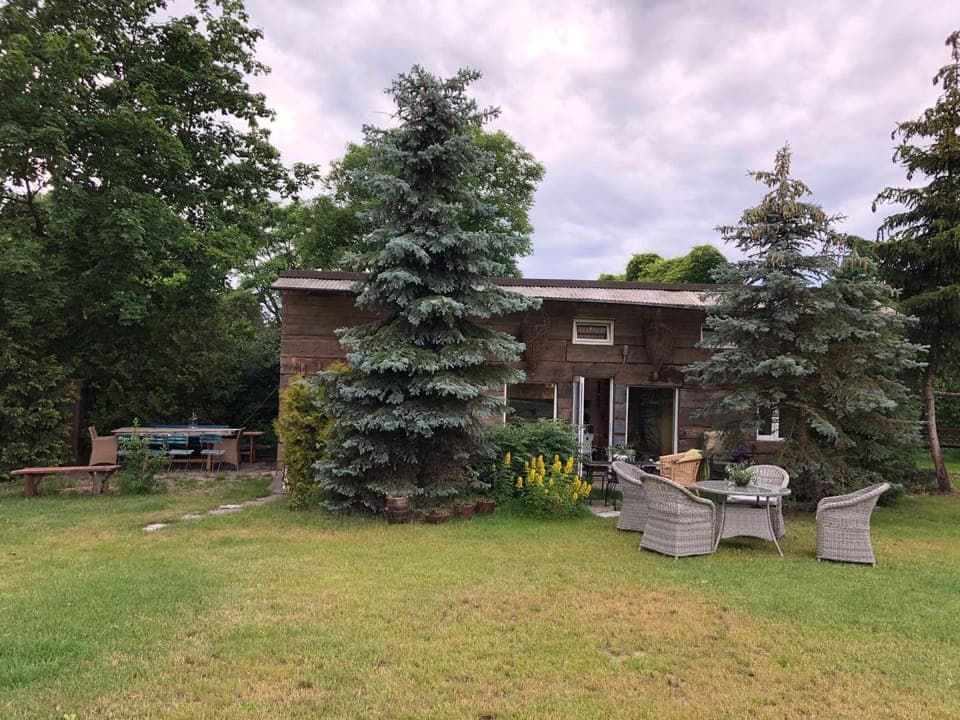 Property building, Garden