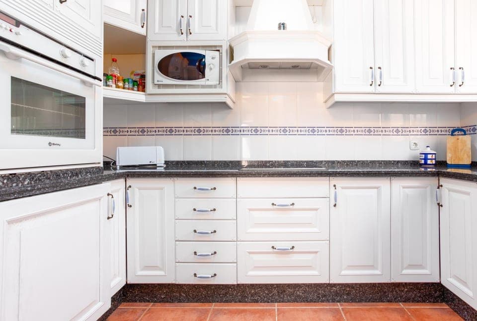 Kitchen or kitchenette, dishwasher, minibar, pet friendly, stove