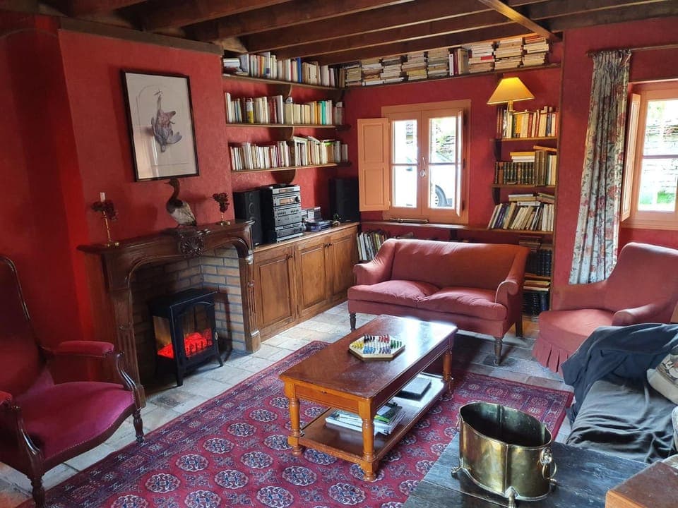 Library, Living room