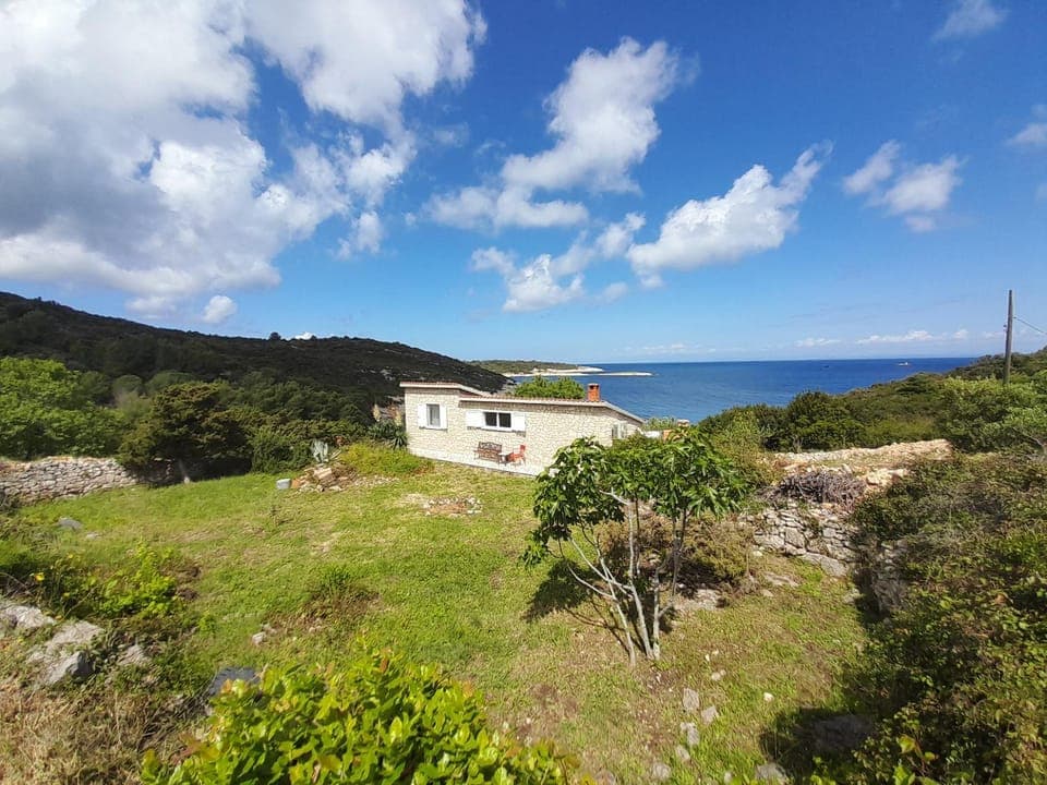 Property building, Natural landscape, Sea view