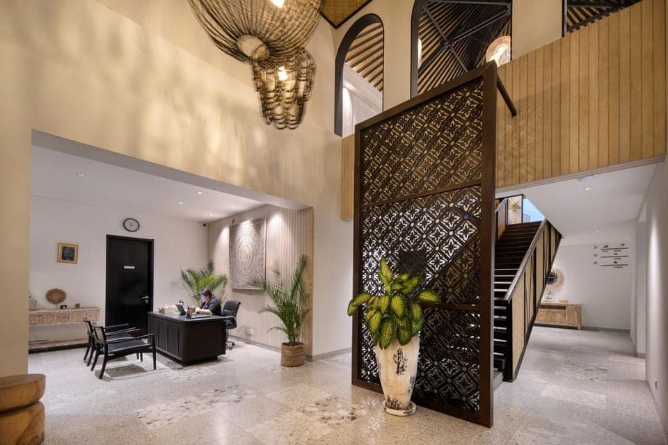 Communal lounge/ TV room, Lobby or reception, Seating area