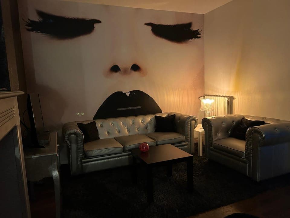 TV and multimedia, Living room, flat iron, wedding