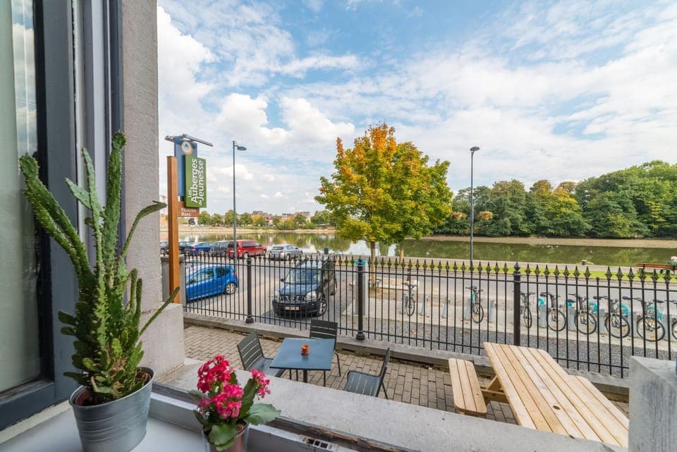 Lobby or reception, River view