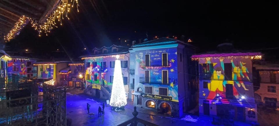 Property building, Night