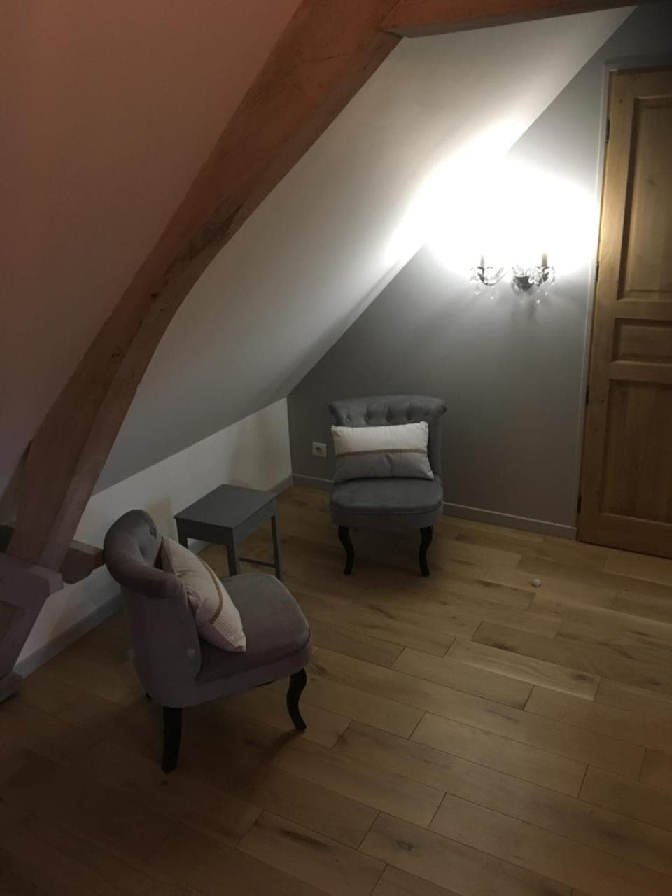 Seating area, Bedroom