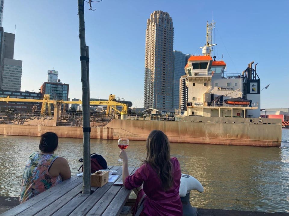Nearby landmark, Day, People, Balcony/Terrace, City view, River view