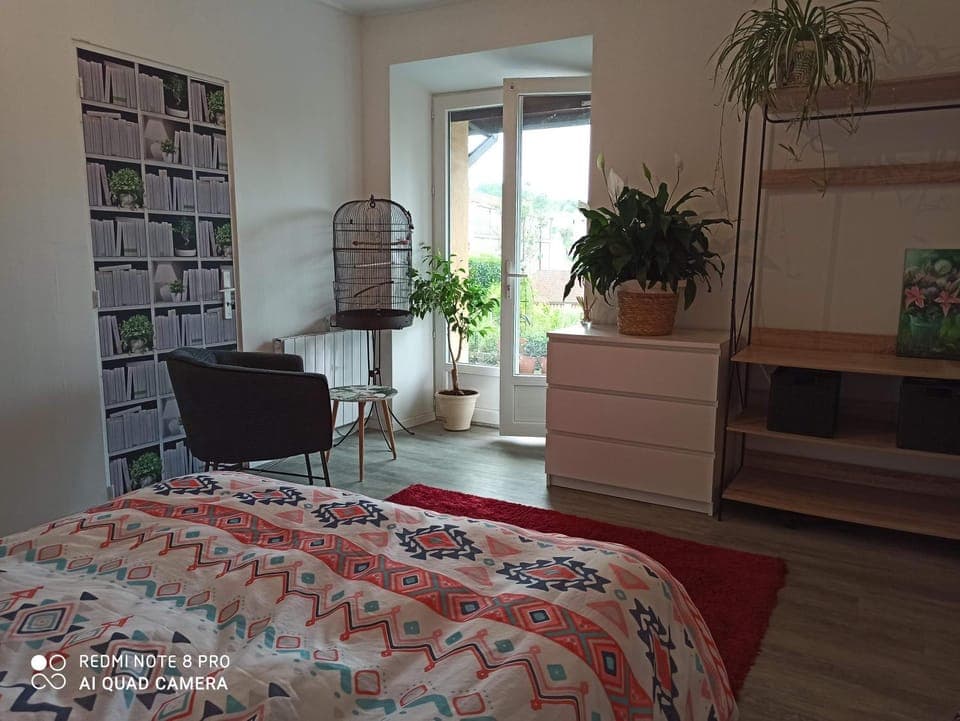 Day, Bedroom, Garden view