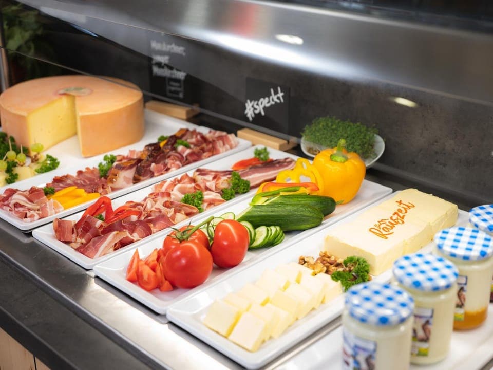 Food and drinks, Food, Breakfast, Buffet breakfast