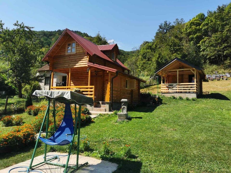 Property building, Garden