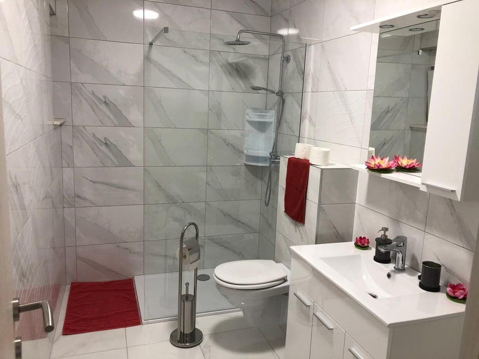 Apartmani obitelji Hržan-Keglević 2 Apartment in Novalja