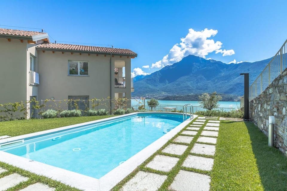 Garden view, Lake view, Mountain view, Swimming pool