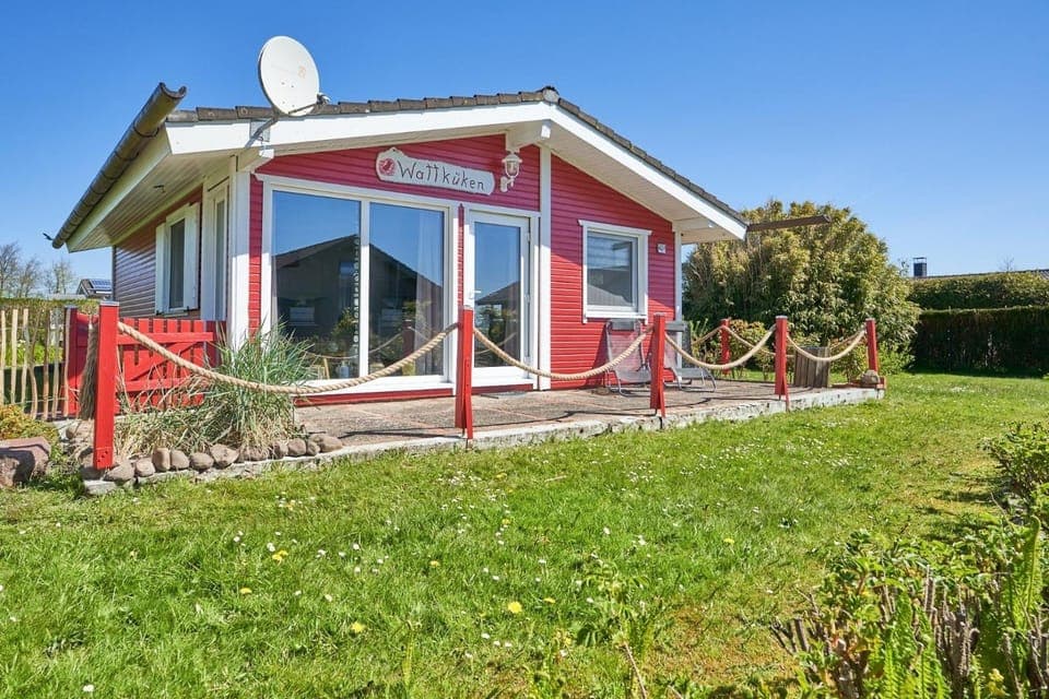 Property building, Garden, Garden view