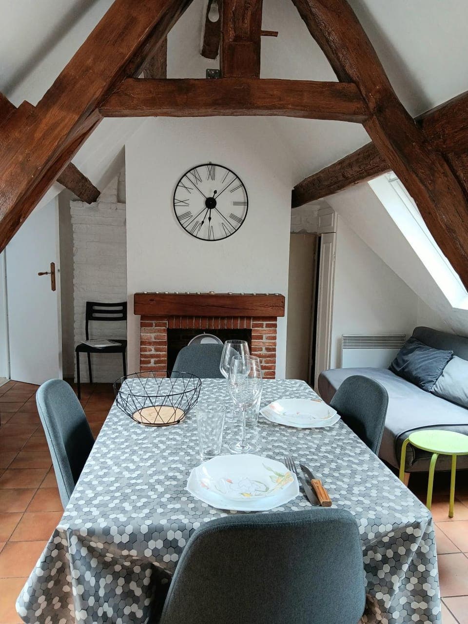 Living room, Dining area