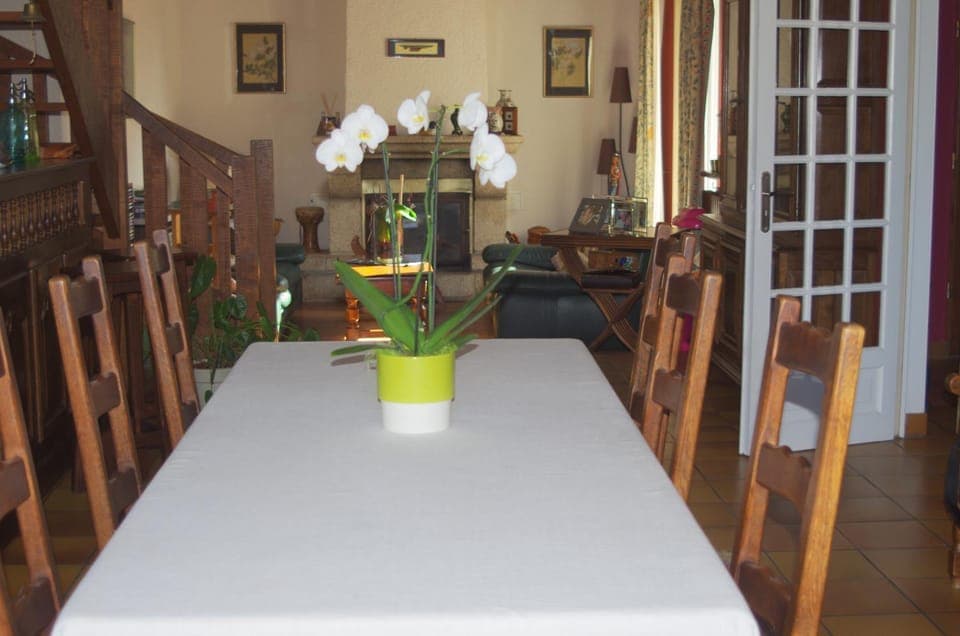 Dining area, Breakfast