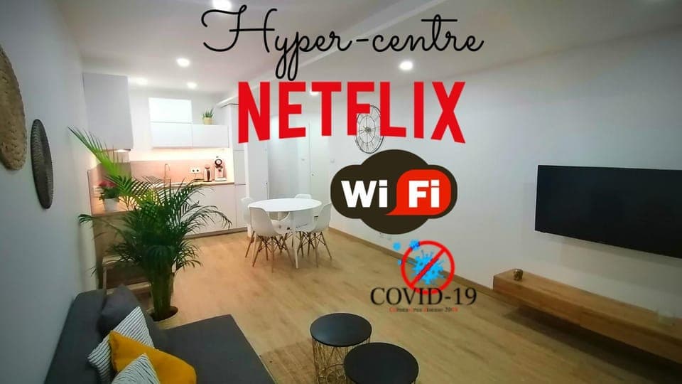 Property logo or sign, Dining area