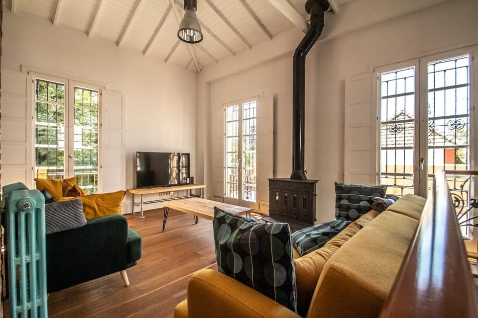 Communal lounge/ TV room