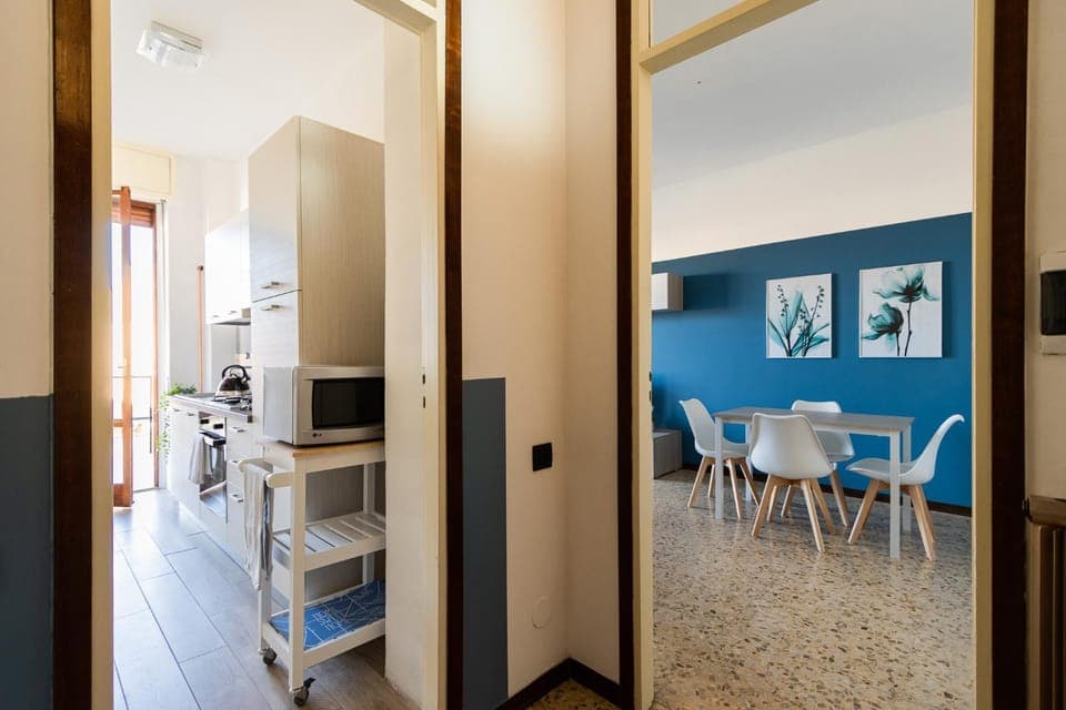 Kitchen or kitchenette, Living room, Dining area