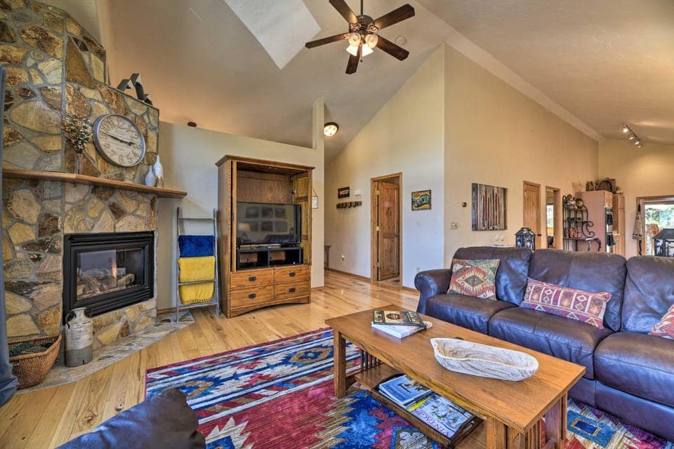 Pagosa Springs Home w/ Deck & Grill, Walk to Town! House in Pagosa Springs