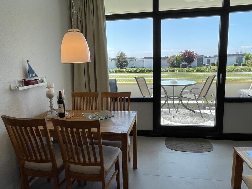 Balcony/Terrace, Balcony/Terrace, Dining area, Garden view