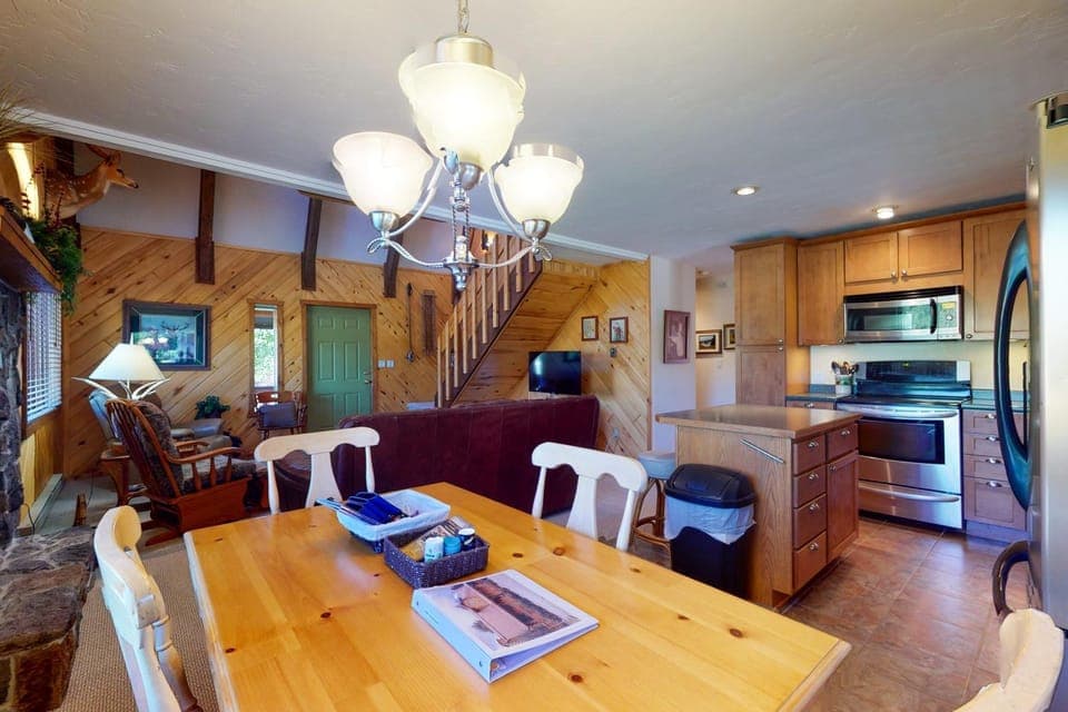 Arrowhead Cabin Cabin in South Fork