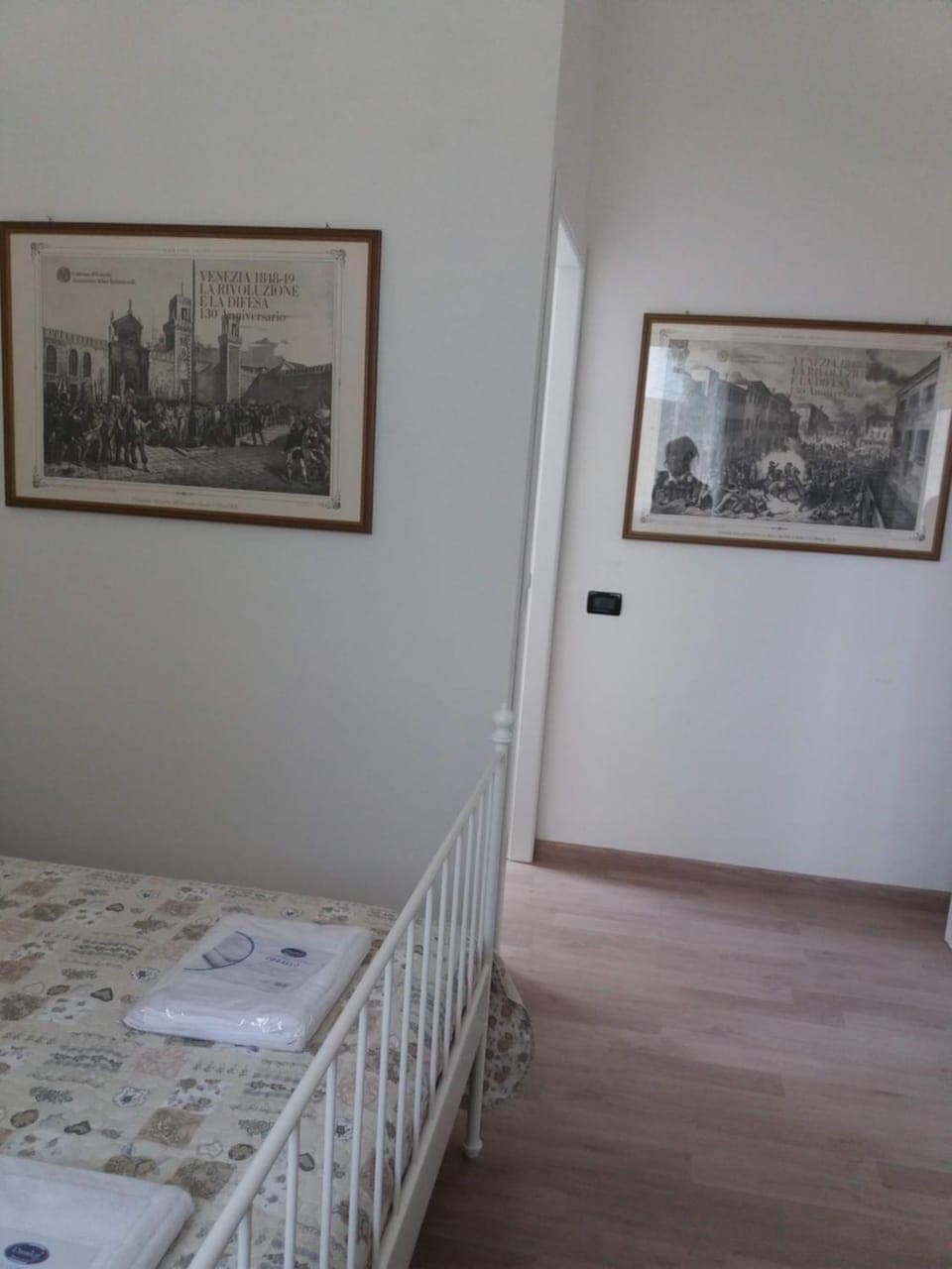 Bed, TV and multimedia, View (from property/room), Photo of the whole room, Bedroom, heating, internet, oven, towels, wardrobe, air conditioner