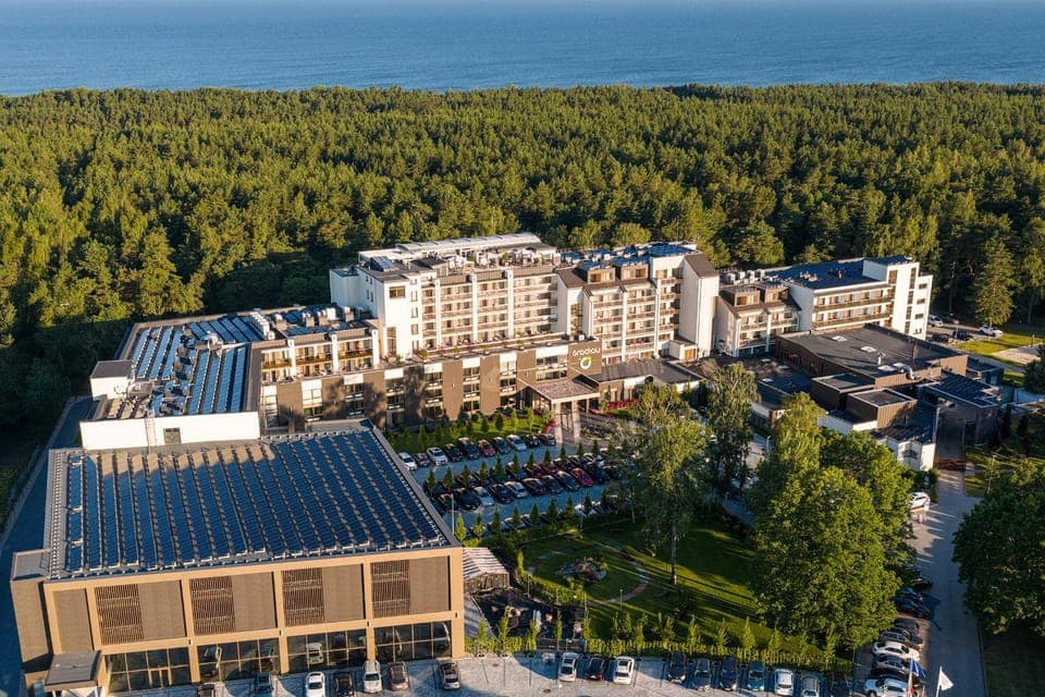 Property building, Sea view, Location