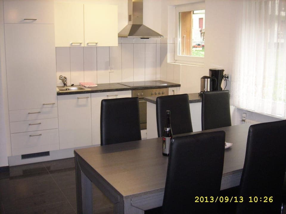 Kitchen or kitchenette, Communal kitchen