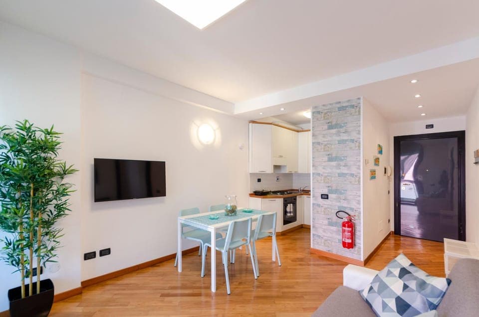 TV and multimedia, Kitchen or kitchenette, Living room, Seating area, Dining area, minibar, pet friendly