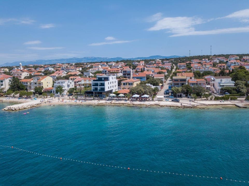 Property building, Day, Bird's eye view, Beach, City view, Sea view