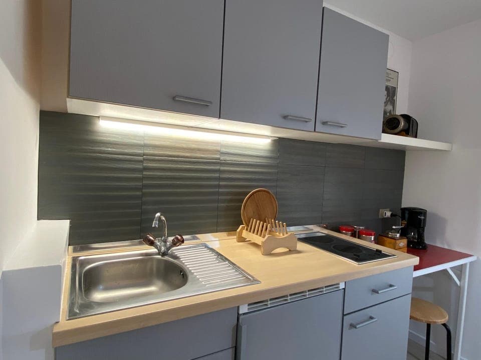 Coffee/tea facilities, Kitchen or kitchenette