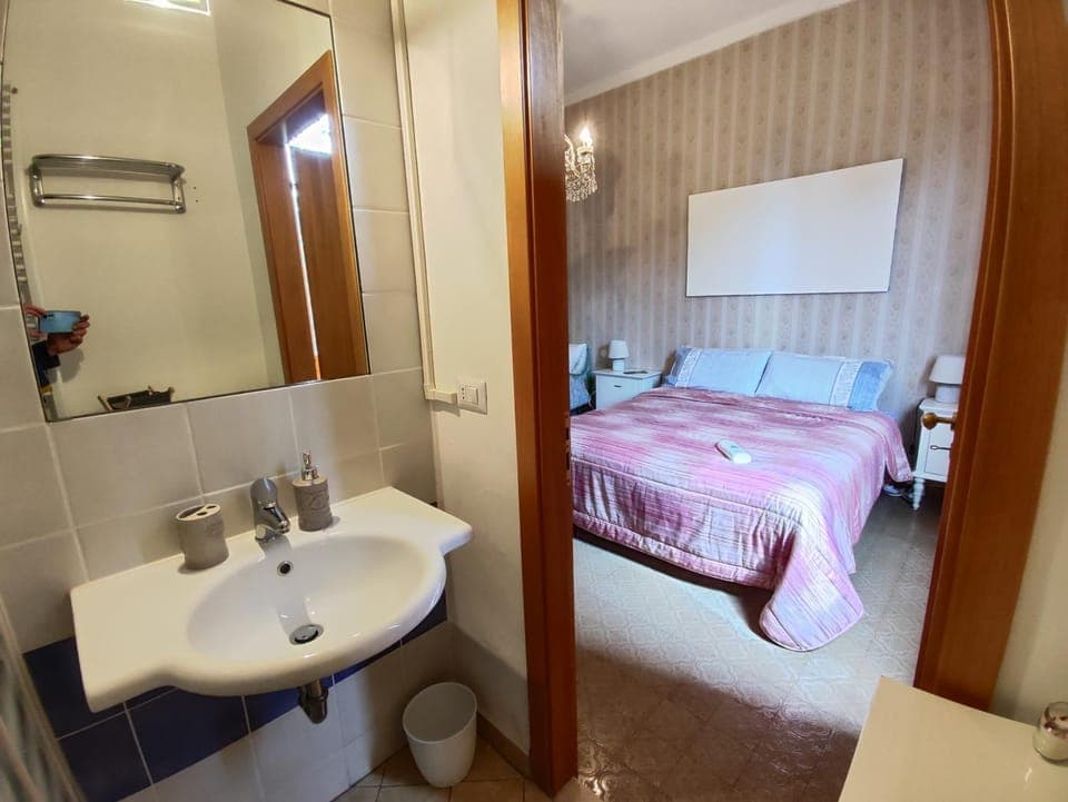 Toilet, Bathroom, Photo of the whole room, Bedroom