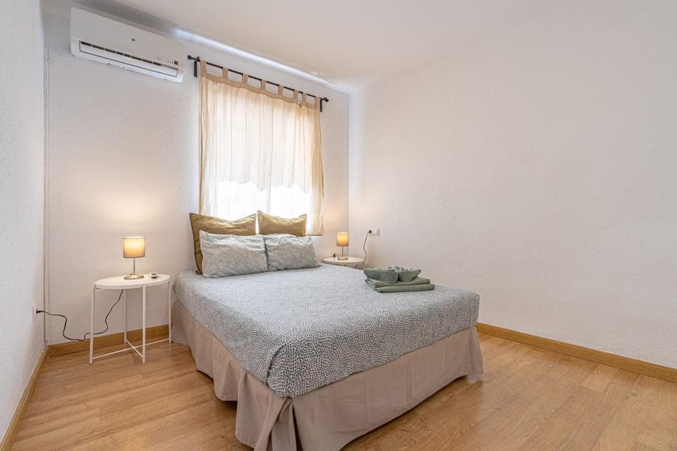 Bed, Bedroom, wardrobe