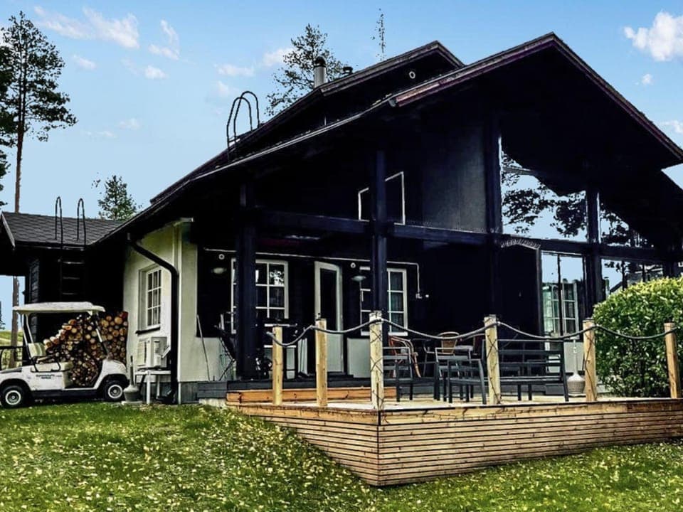 Photo of the whole room