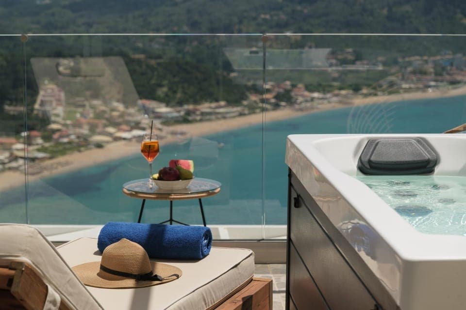 View (from property/room), Balcony/Terrace, Sea view, Location