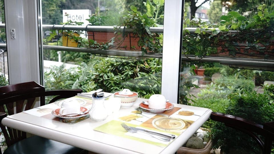 Restaurant/places to eat, Dining area, Food, Breakfast, Buffet breakfast