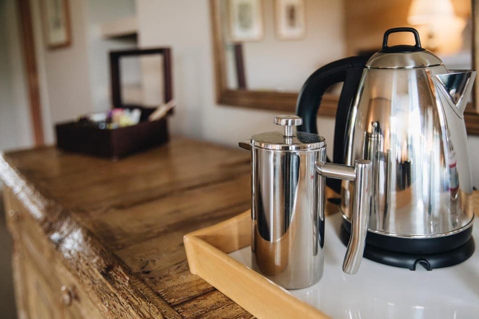 Coffee/tea facilities, Decorative detail