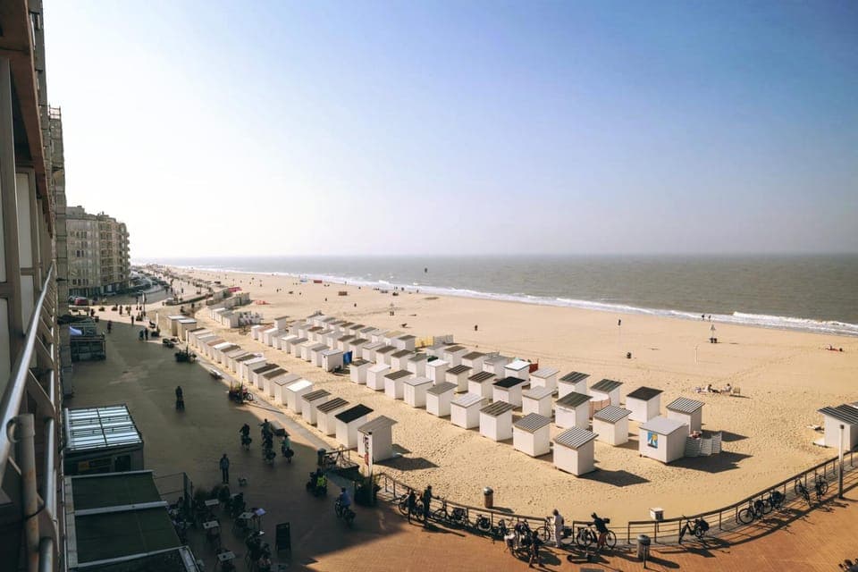 Nearby landmark, Day, Balcony/Terrace, Beach, Sea view