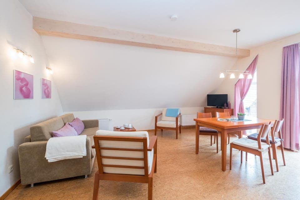 Living room, Seating area, Dining area