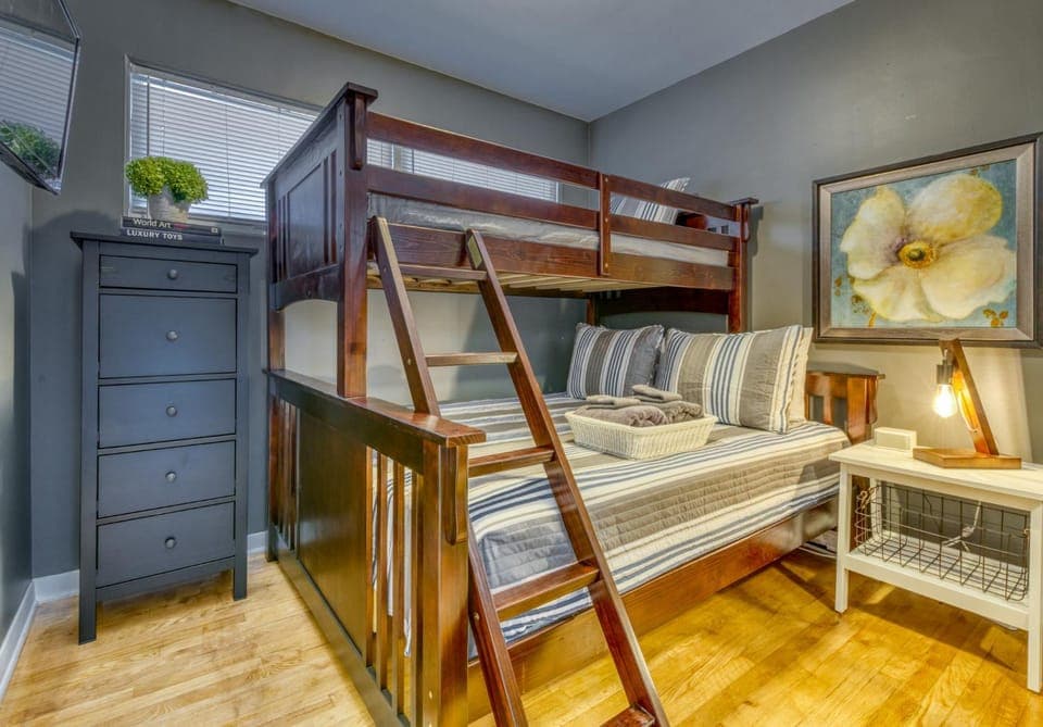 Bed, Bedroom, bunk bed