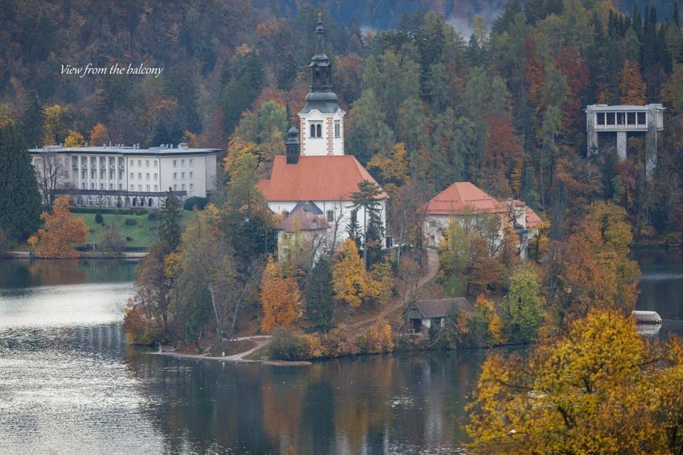Nearby landmark, Lake view