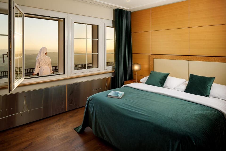 Bed, View (from property/room), Bedroom