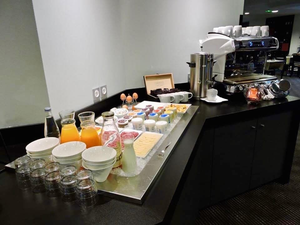 Breakfast, Continental breakfast, Buffet breakfast