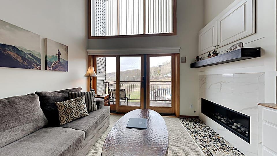 Timberline Condominiums Studio Loft Premier Unit 316 House in Snowmass Village