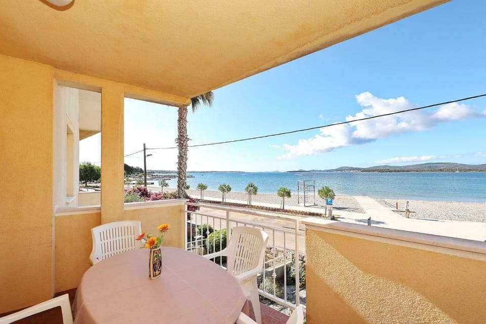 View (from property/room), Balcony/Terrace, Sea view